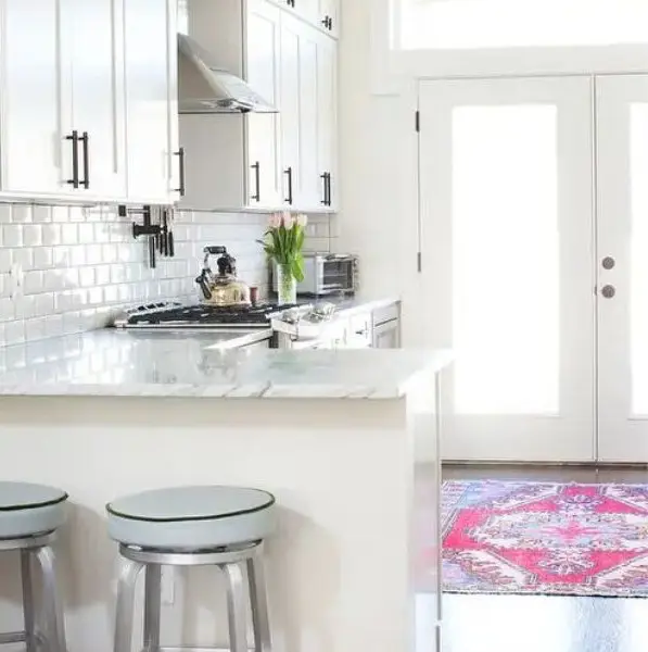 Dapur Mini Bar Cantik Bentuk L